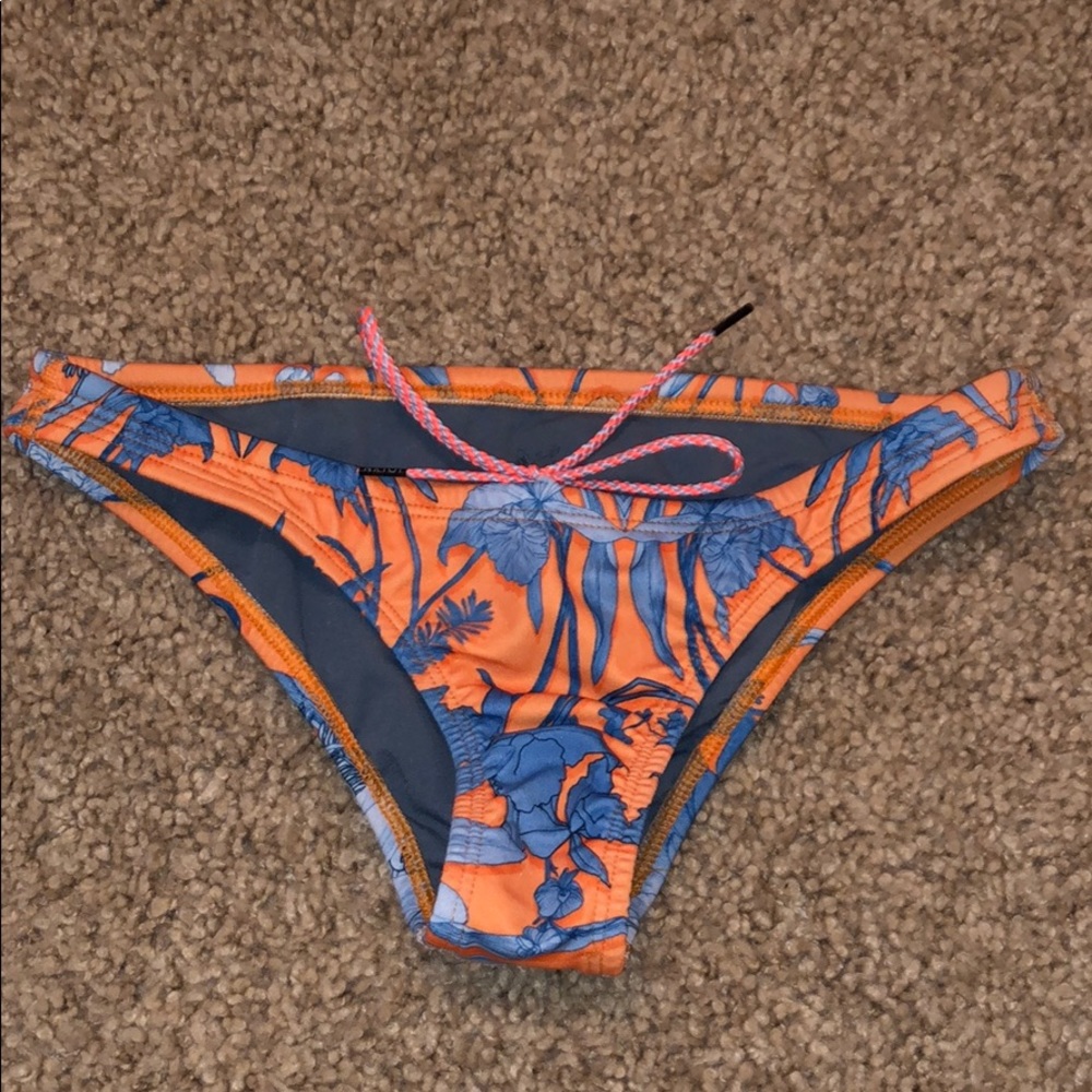 Jolyn Europe bottoms